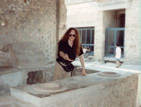 Me in a Thermopolium